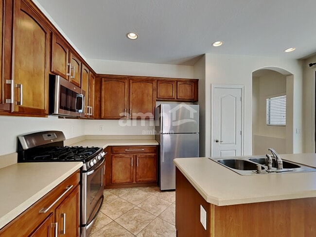 Photo - 14584 W Maui Ln