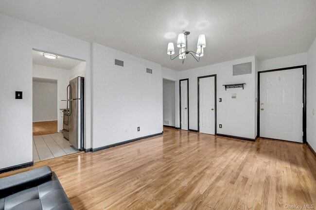 Photo - 417 City Island Ave Unit #1