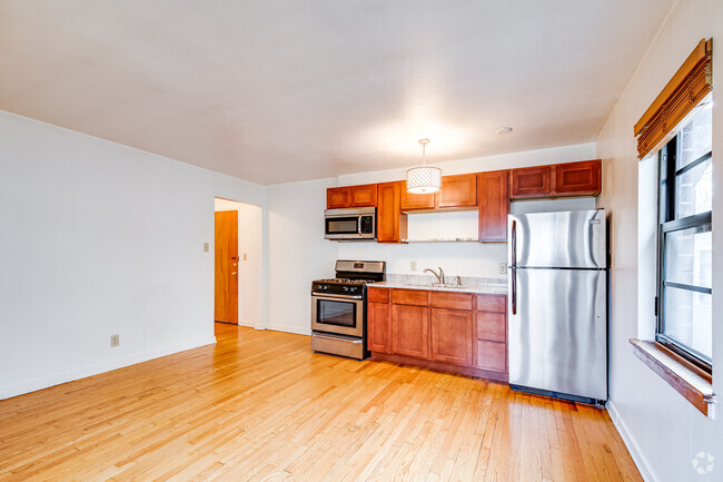 Interior Photo - 147 Virginia Street Rental