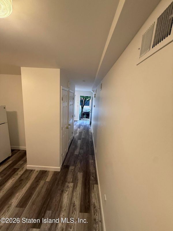 Photo - 348 Targee St