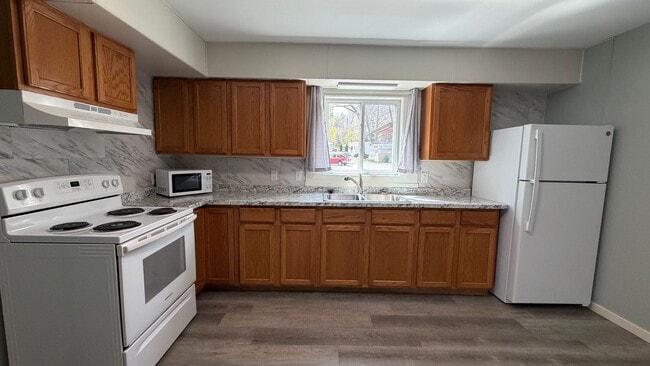 Photo - Newly Renovated 1BR | All Utilities Included | Prime Location