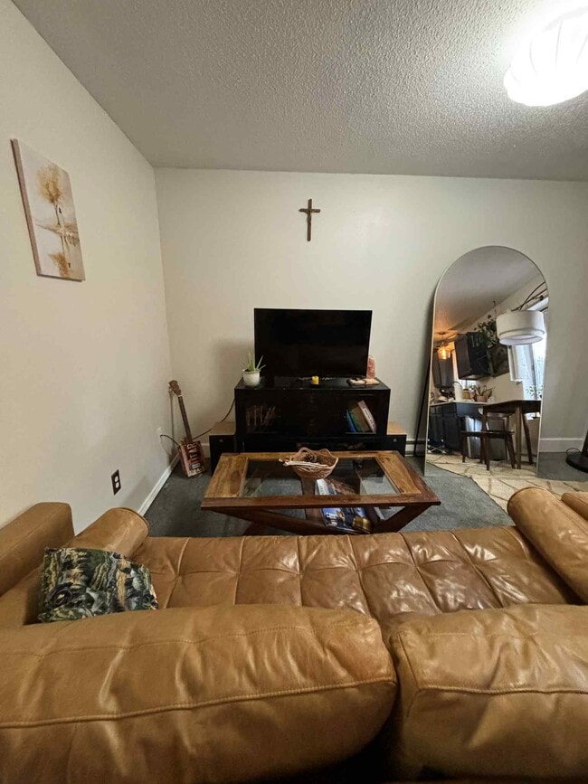 Living - 332 E Main St Unit #2