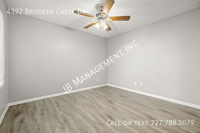 Photo - 4392 Brooker Creek Dr