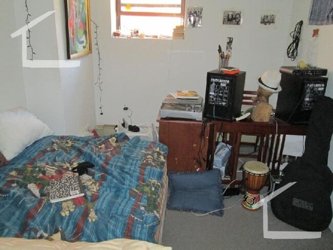 Photo - Nice 2 bed in South End