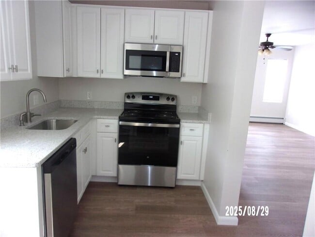 Photo - 177-177 Kearney St