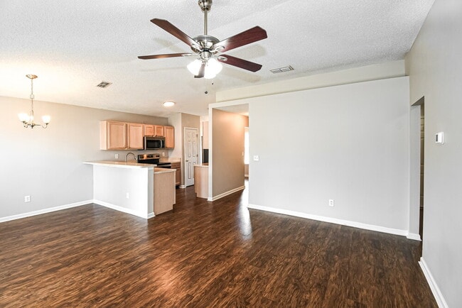 Photo - 1125 Buccaneer Blvd