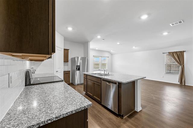 Photo - 508 Windrow Dr