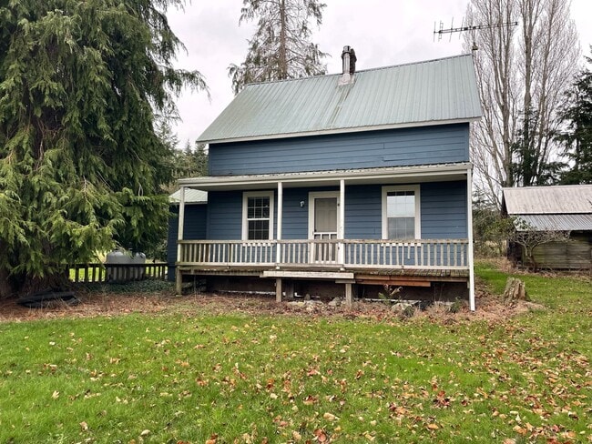 Photo - ***PENDING APPLICATION***Charming and Cozy Home In Scenic North Whidbey