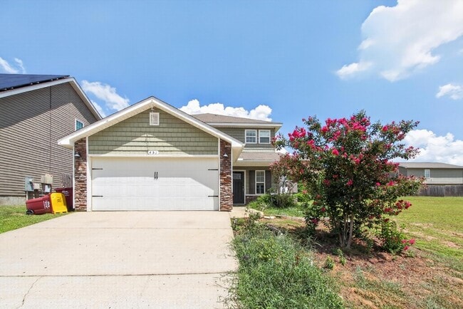 Building Photo - 451 Eisenhower Dr