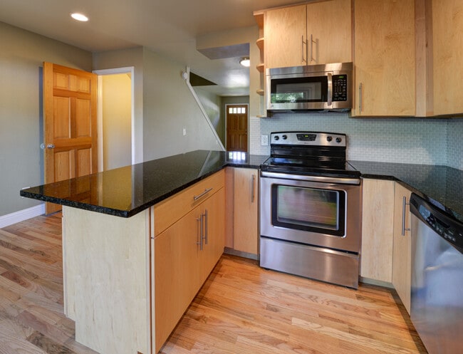 Photo - Updated 3 Bed 2.5 Bath North Boulder Townhome!