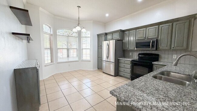 Photo - 1923 76th St