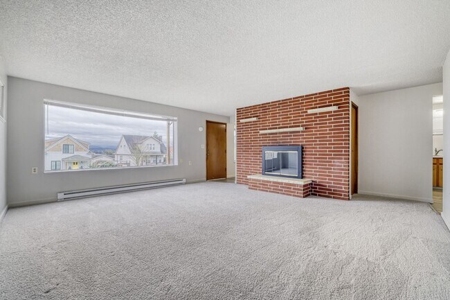 Photo - 3610 Oakes Ave