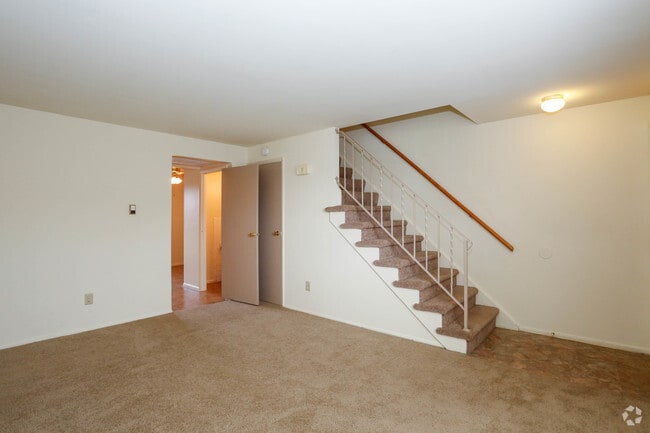 2 Bedroom/ 1 1/2 Bath Townhome - Unfurnished