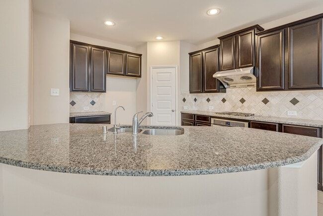 Photo - 17602 Stamford Oaks Dr