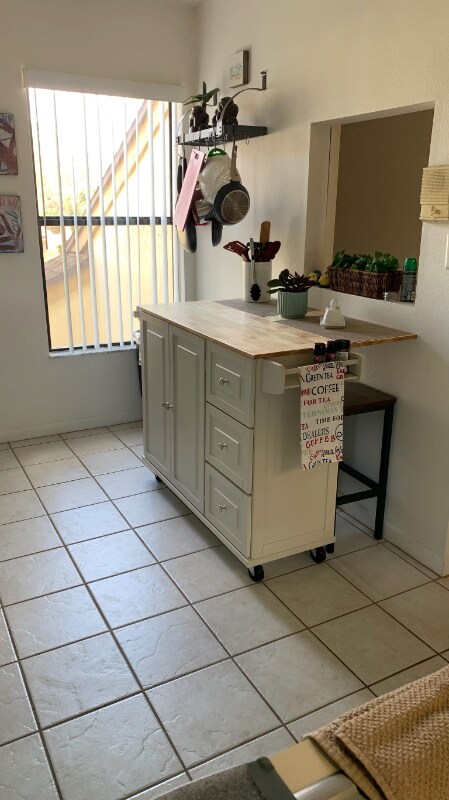 Photo - 15196 Parkside, Unidad 6