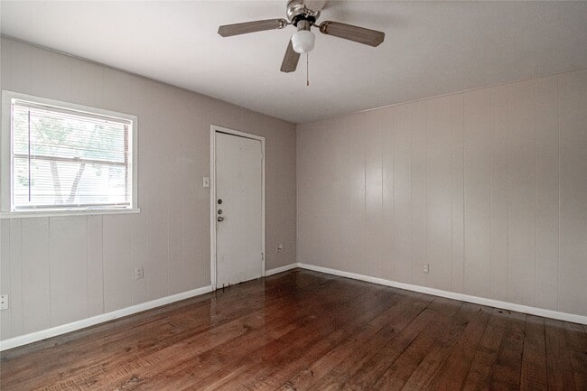 Photo - 2018 Ave L 1/2 Unit 3