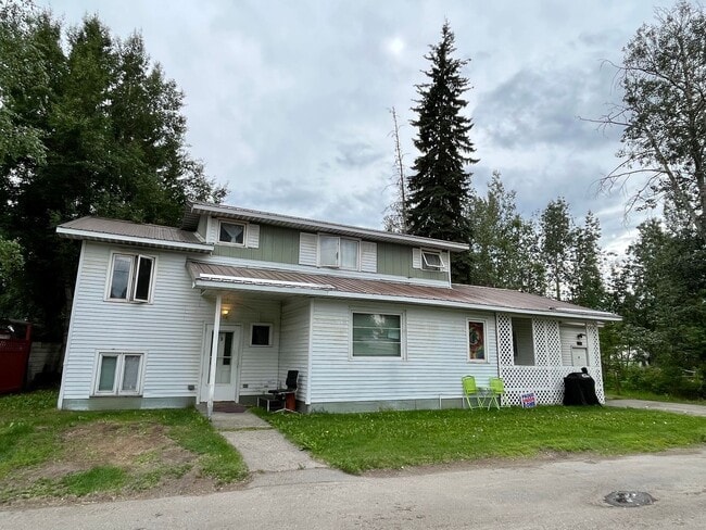 Building Photo - 123 4th Ave Unit 1
