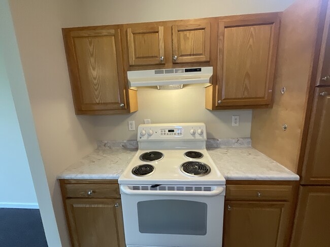 348 Channing Dr