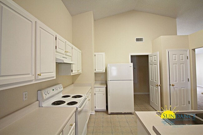 Photo - Great 3 Bedroom Home in Mary Esther!