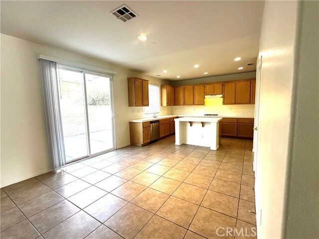 Photo - 15574 Bow String St