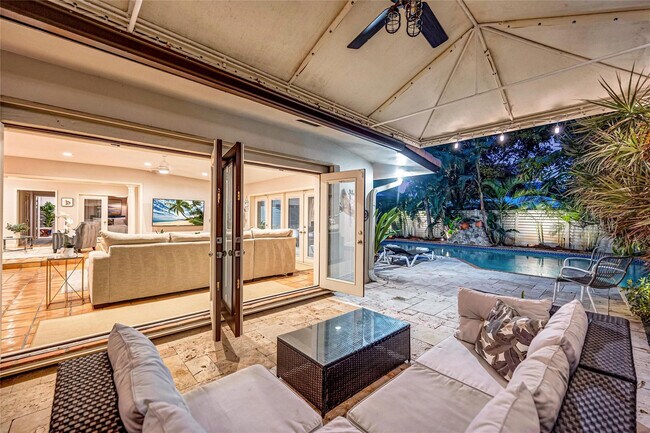 Photo - 2757 NE 20th St