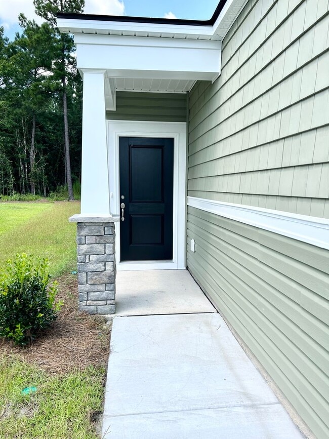 Photo - FOUR Bedrooms! SUPREME location! Move in ready!