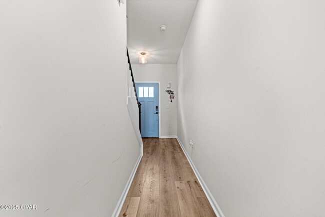 Photo - 326 Raven Ln