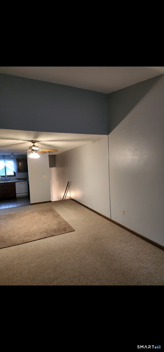 Photo - 33 Baxter Rd Unit 1E