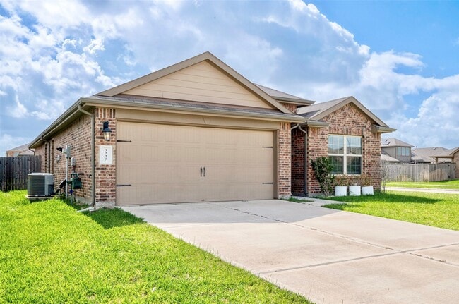 Photo - 3227 Zephyr Park Ln
