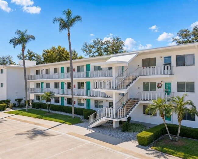 Building Photo - 8454 111th St N Unit 104