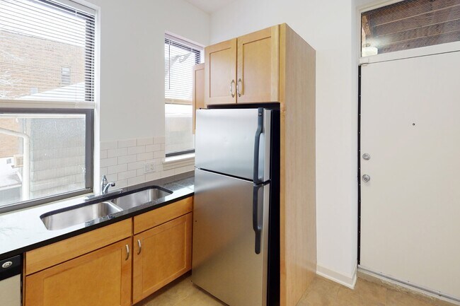 Photo - 5326-5336 S. Greenwood Avenue