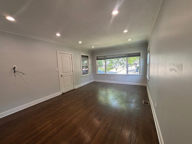 Photo - 2224 Foster St Unit 1