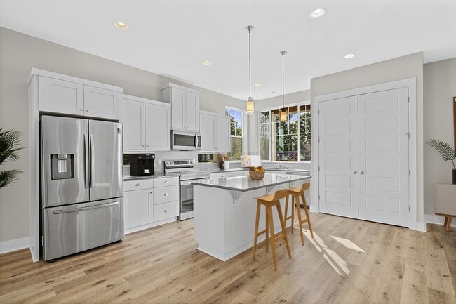 Photo - 6540 Northeast Birch Street