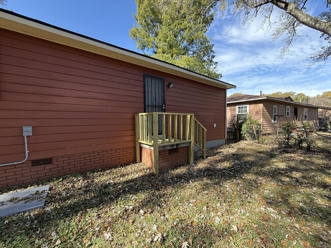 Photo - 4900 Berta Rd