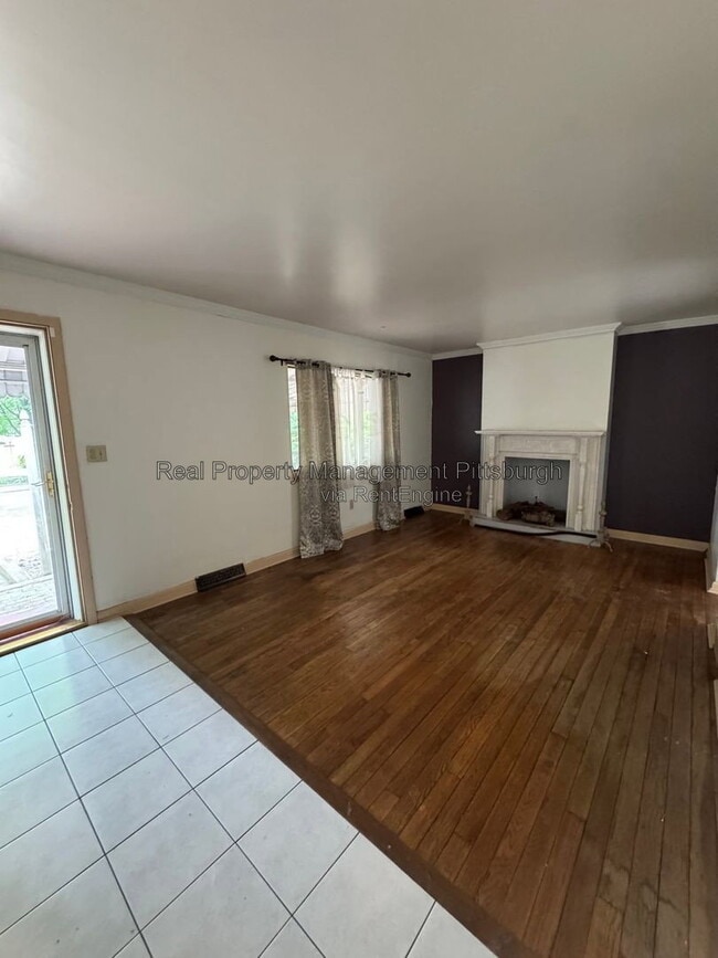 Photo - 7009 Church St