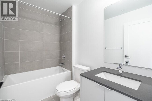 Photo - 2088 James St Unit 1204
