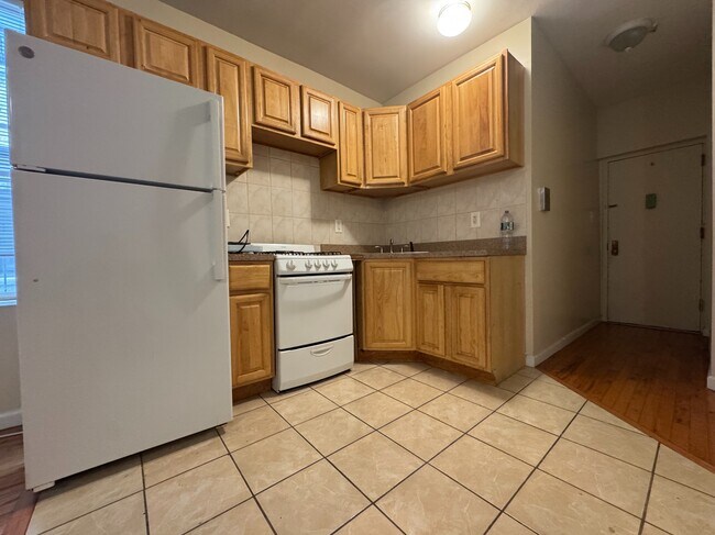 Photo - 3924 Broadway Unit 3A