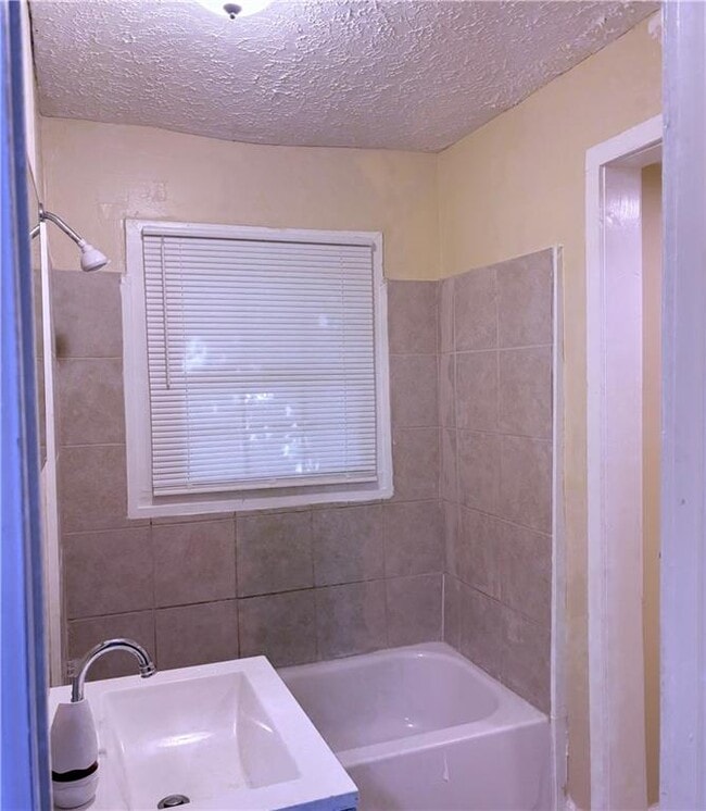 Photo - 1521 Mims St SW