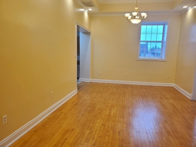 Photo - 217 W North St Unit 217 W. North Street, Apt. 5