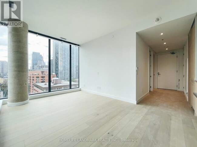 Photo - 81 Wellesley St E Unit 903