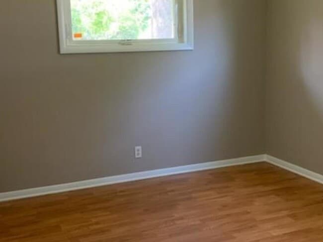 Photo - 5411 W Lake Shore Dr