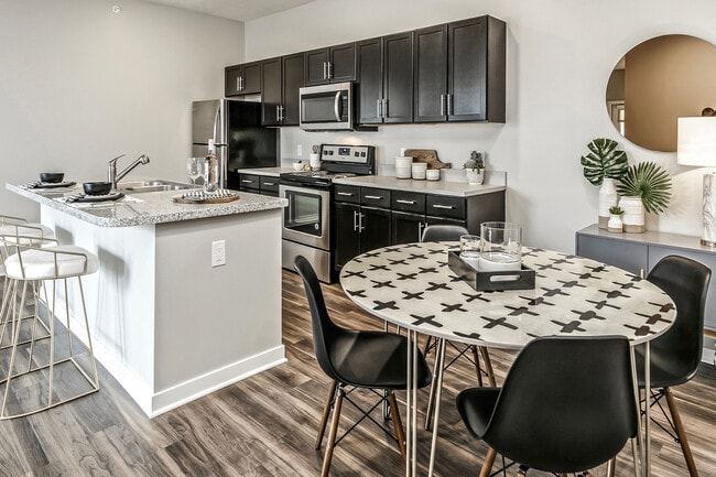 Building Photo - The Landings Apartments