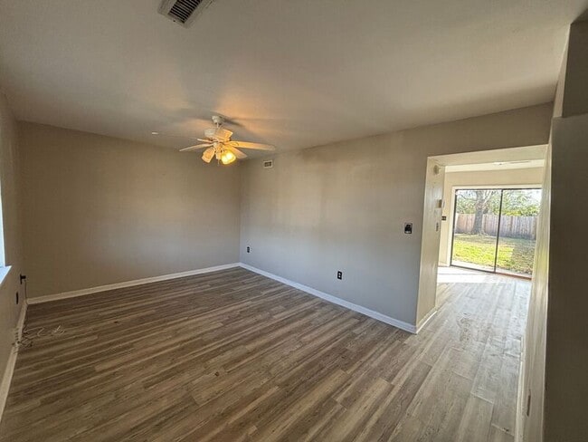 Photo - 5039 Popperdam Creek Dr