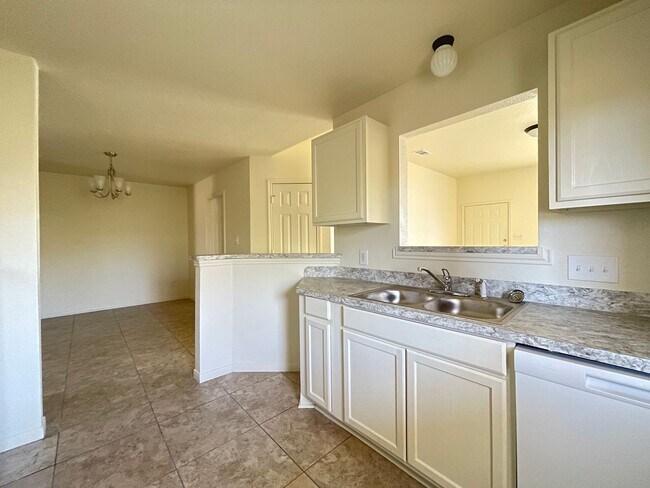 Photo - 2609 Vernice Loop Unit A
