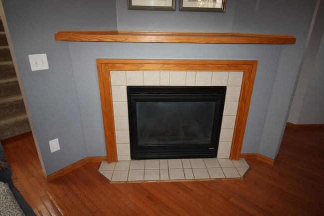 Photo - 801 Carina Ln