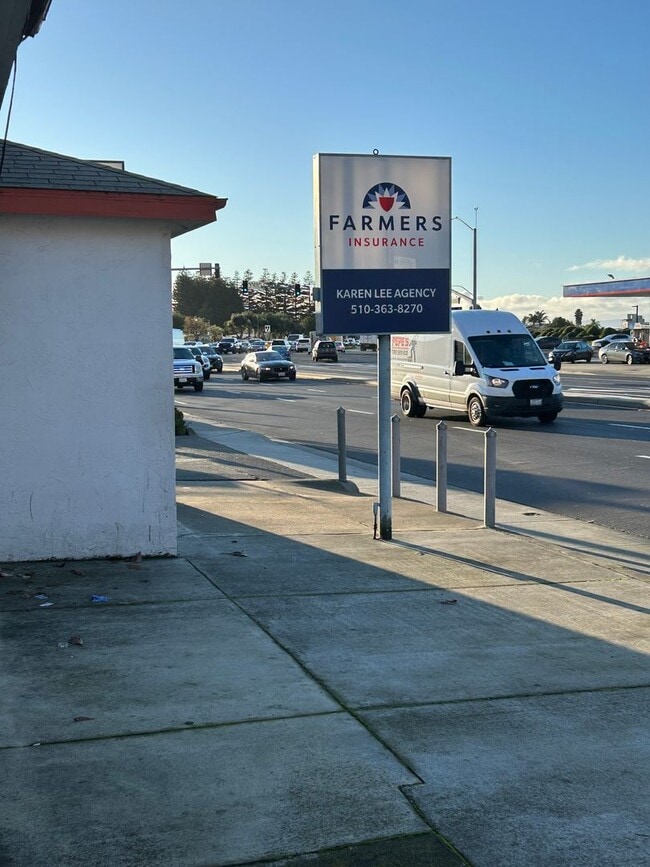 Photo - 966 W Winton Ave