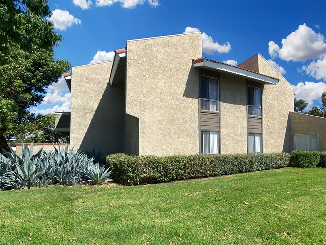 Amberwood Villas