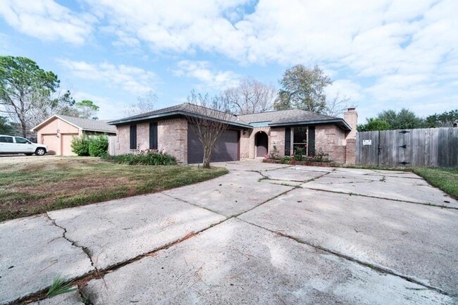 Photo - 14034 Utopia Dr House