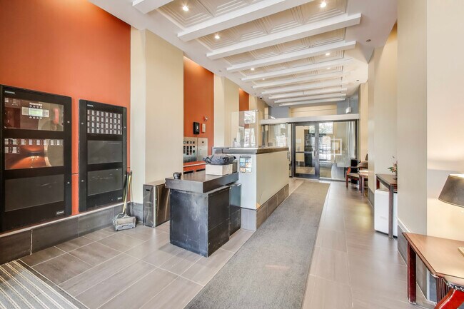 Photo - 1255 S State St