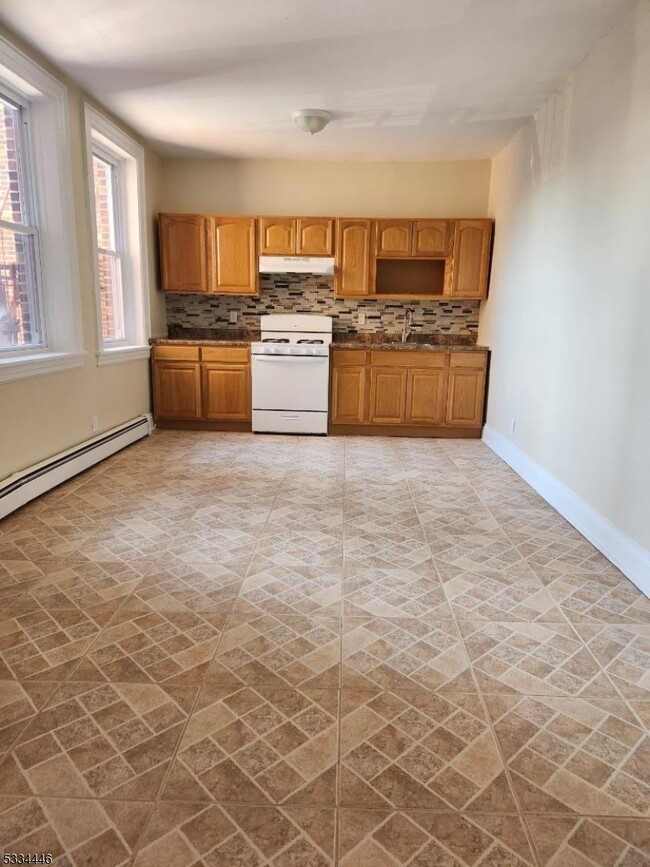 Photo - 80 Union Ave Apartment Unit B5